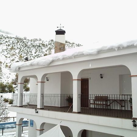Apartamentos Turisticos Rurales Monte De Las Animas Valdepenas de Jaen Eksteriør billede