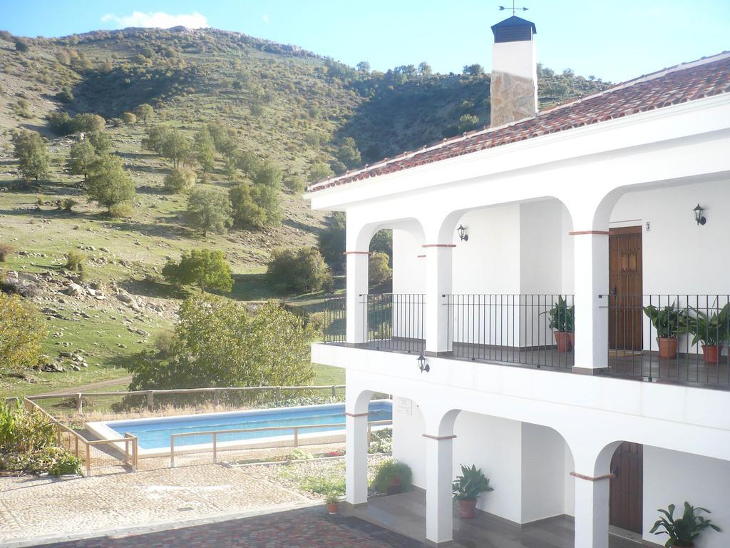 Apartamentos Turisticos Rurales Monte De Las Animas Valdepenas de Jaen Eksteriør billede
