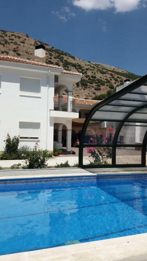 Apartamentos Turisticos Rurales Monte De Las Animas Valdepenas de Jaen Eksteriør billede